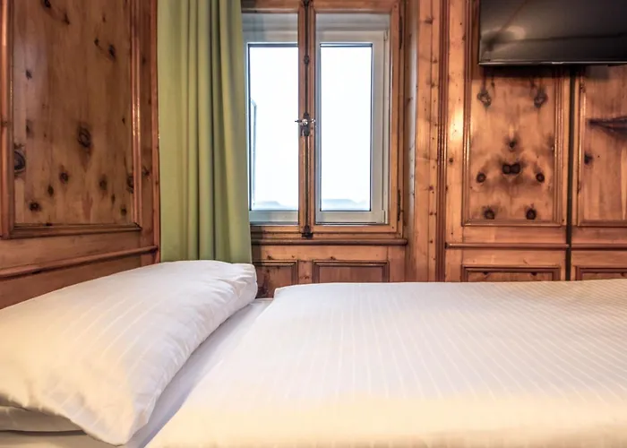 Ski & Bike Hotel Montana
